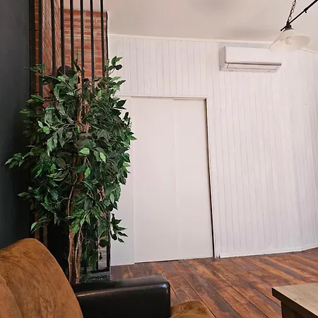 Raehni Apartment